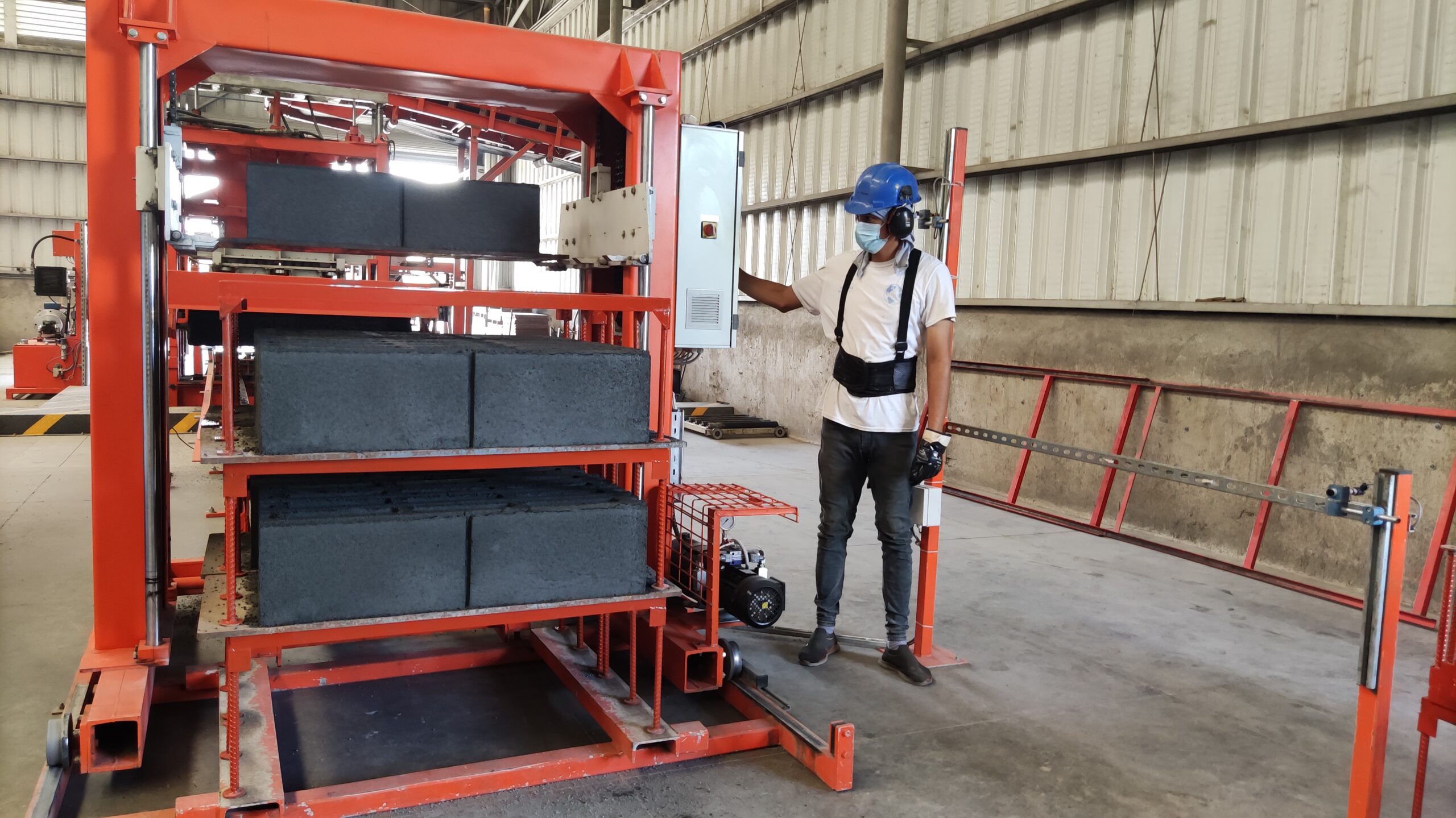 Sistemas Constructivos Prefabricados en Nicaragua: El Camino hacia la Eficiencia y la Predictibilidad en Obra