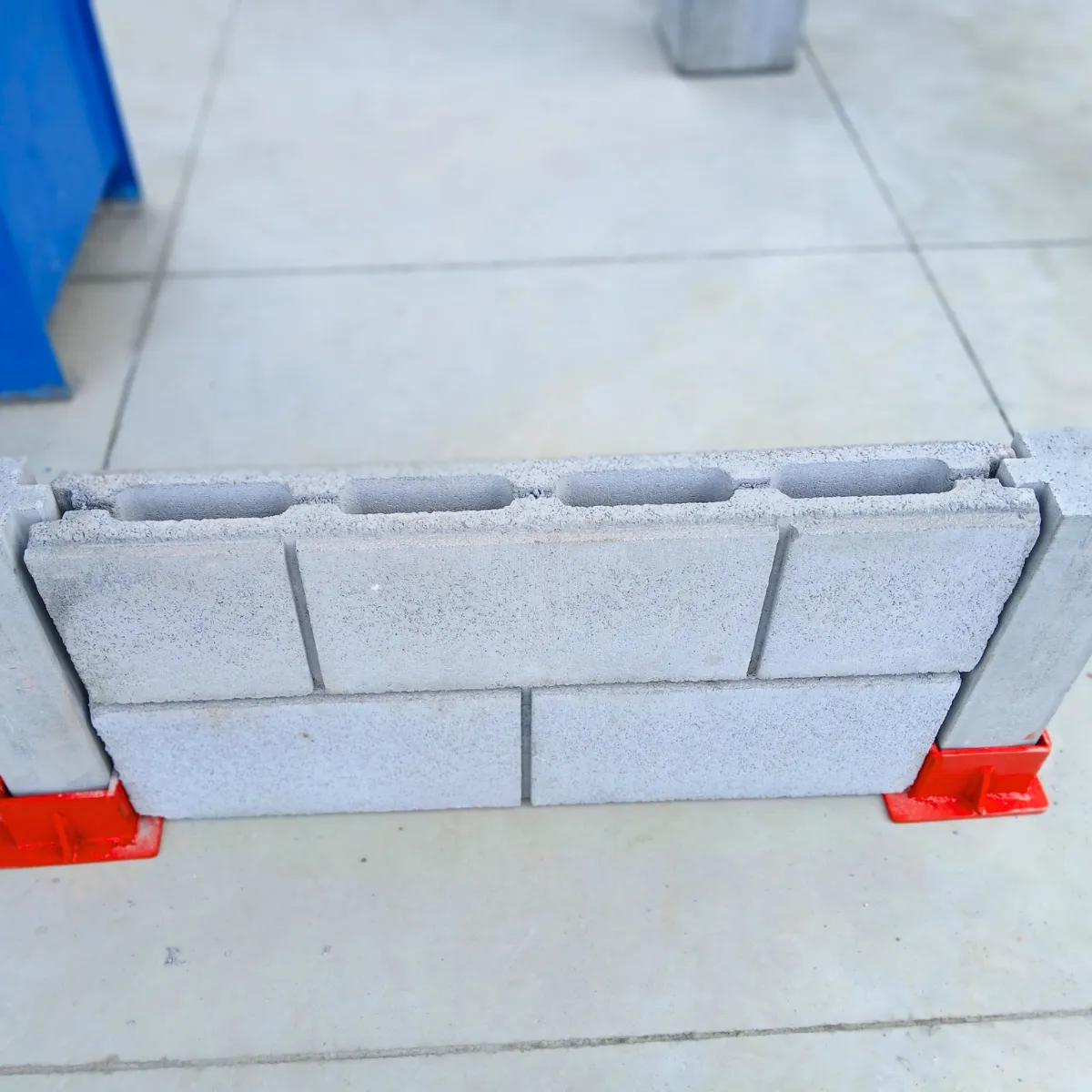 Maqueta pequeña frontal
